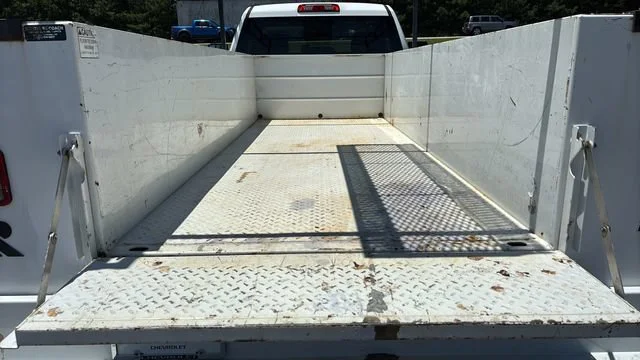 Used 2022 Summit White Chevrolet Work Truck image 31