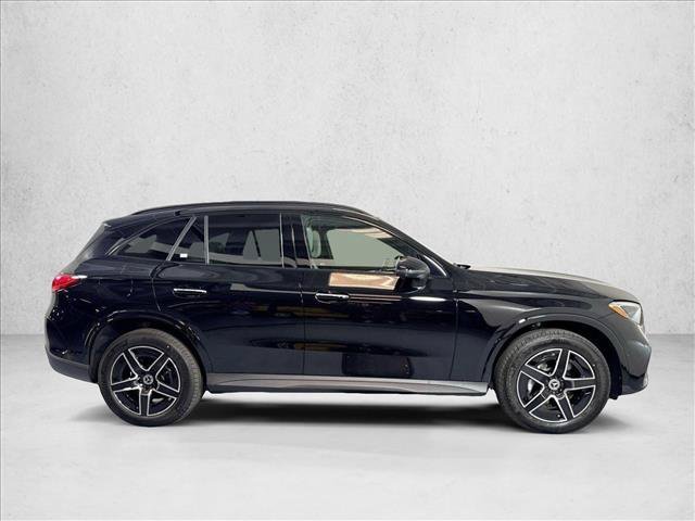 New 2026 Black Mercedes-Benz GLC 300 image 34