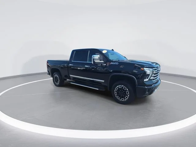 Used 2024 Black Chevrolet High Country image 6