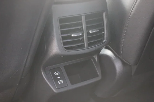 Used 2024 White Kia SX image 26