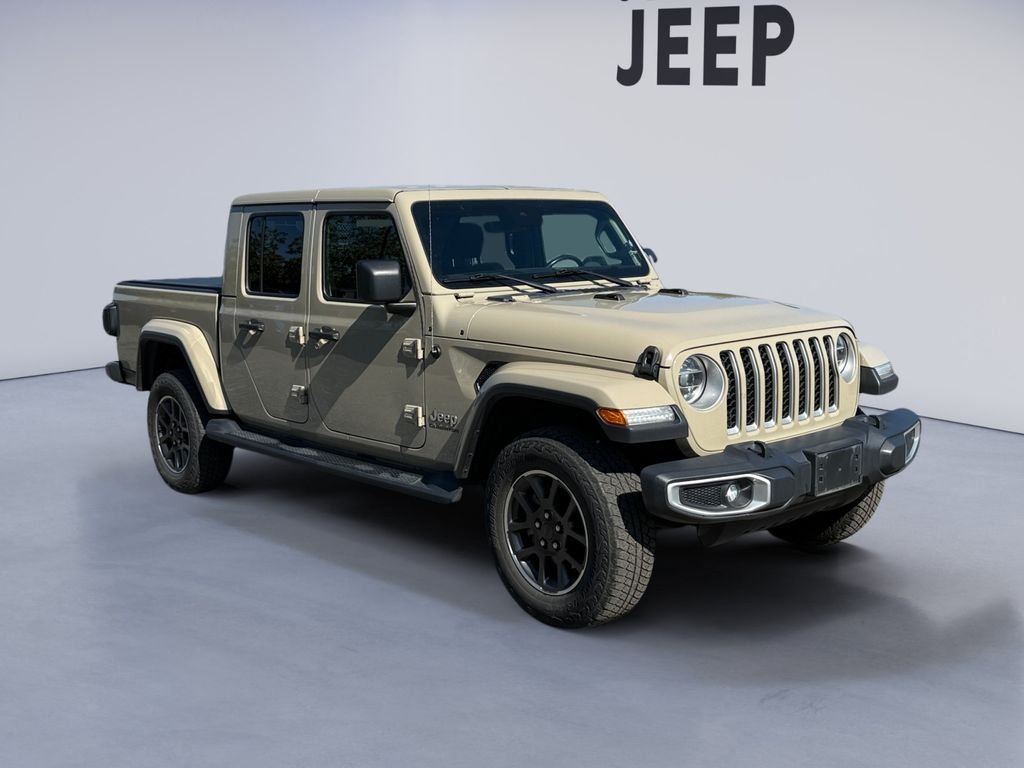 Used 2020 Beige Jeep Overland image 9