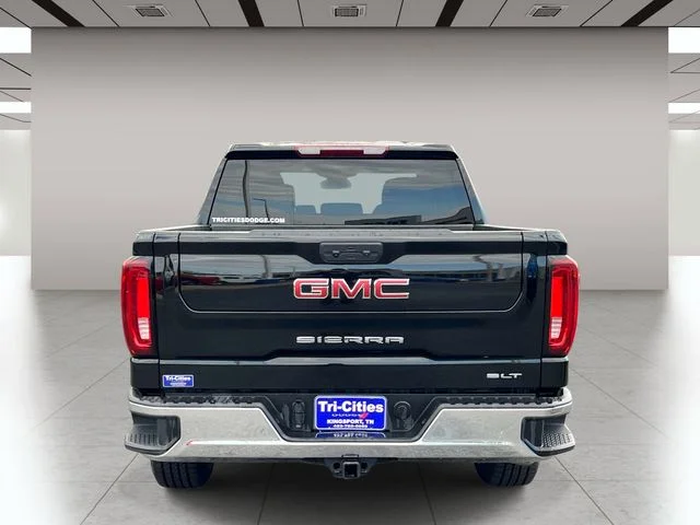 Used 2025 Black GMC SLT image 4