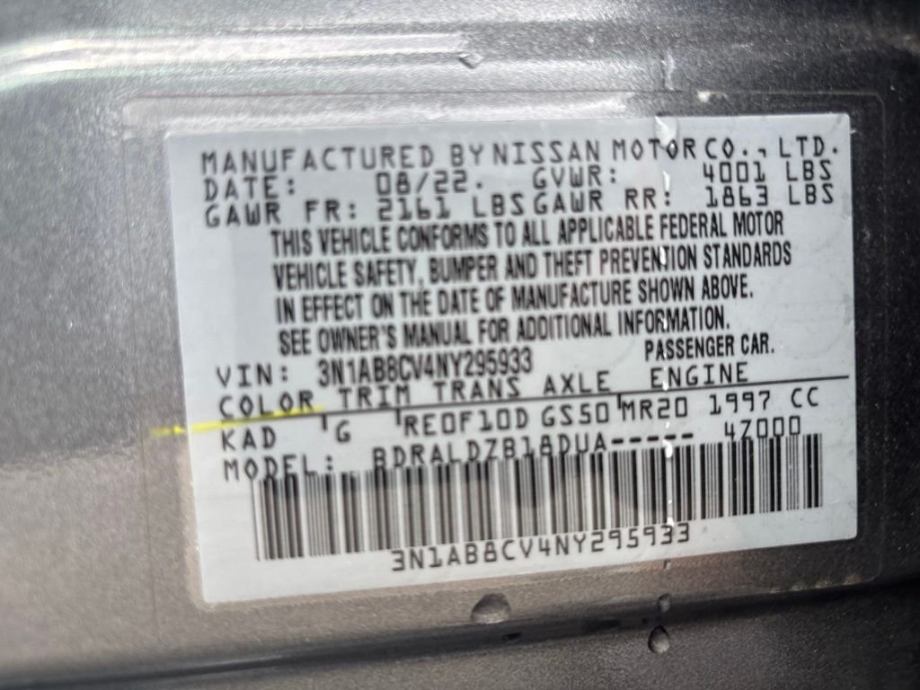 Used 2022 Gray Nissan SV image 10