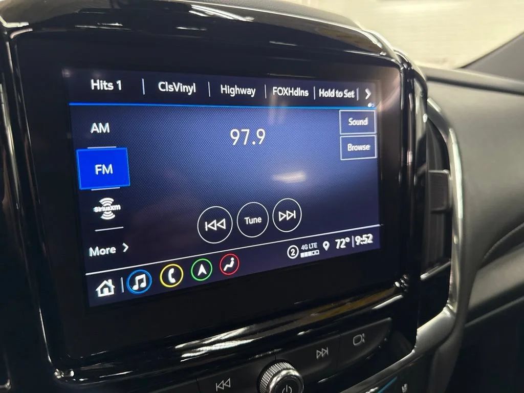 Used 2023 MOSAIC BLACK METALLIC Chevrolet Premier image 31