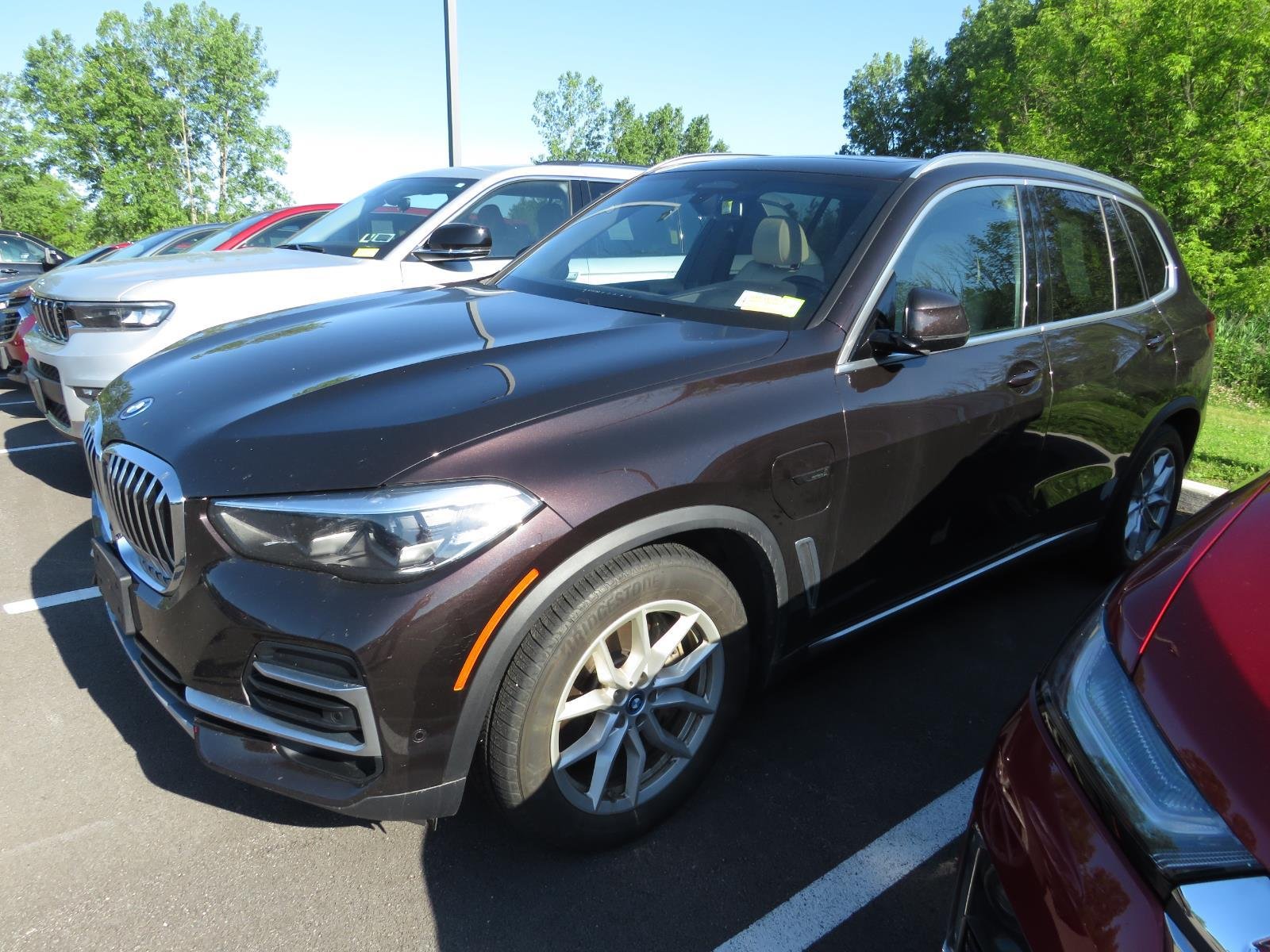 Used 2022  BMW  image 9