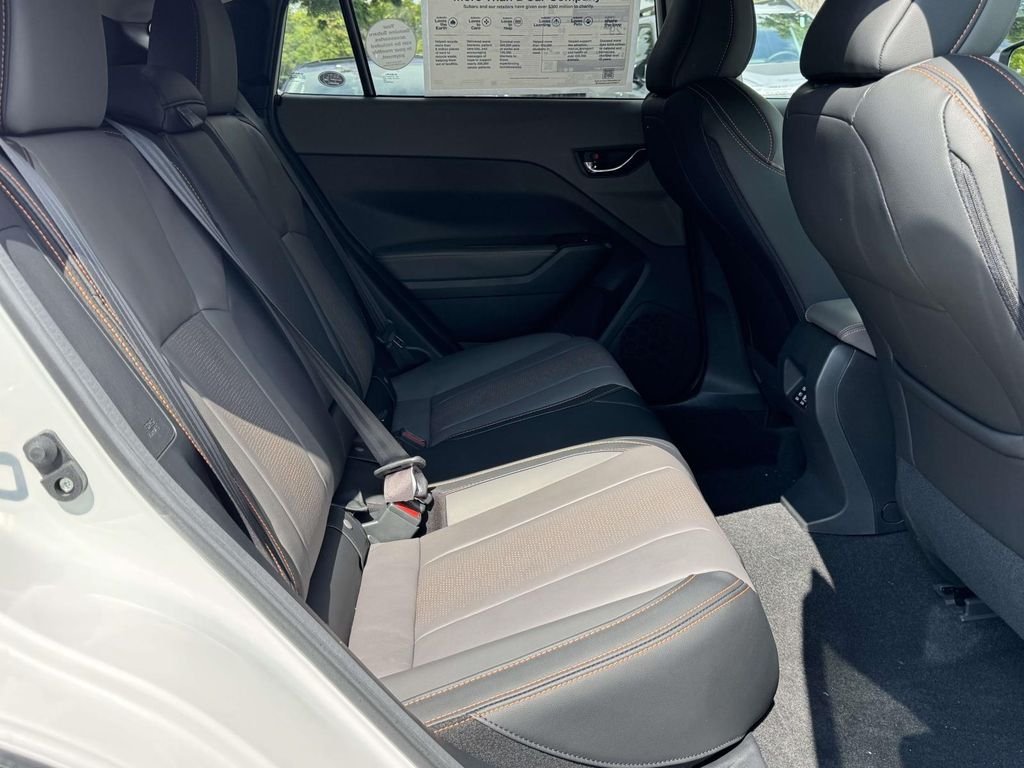 New 2026 CRYSTAL WHITE PEARL Subaru Limited image 11
