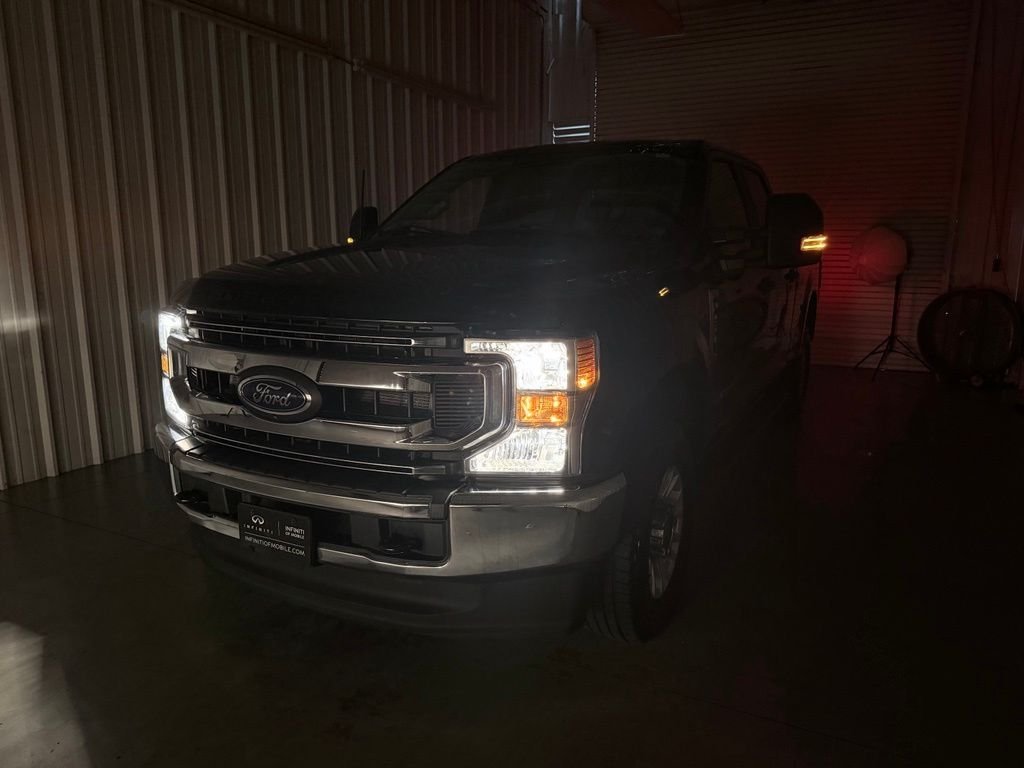 Used 2022 Black Ford XL image 8