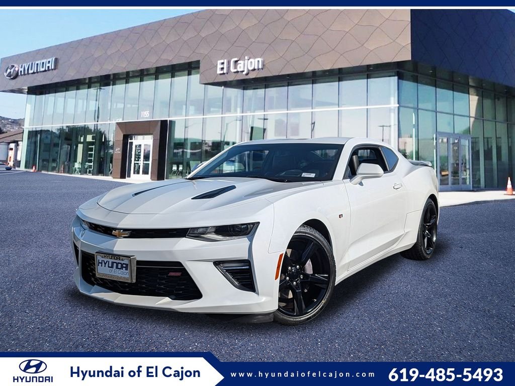 Used 2016 White Chevrolet SS image 1