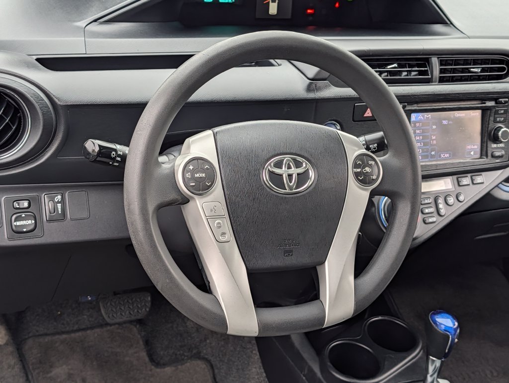 2013 Toyota Prius c Three - Photo 16