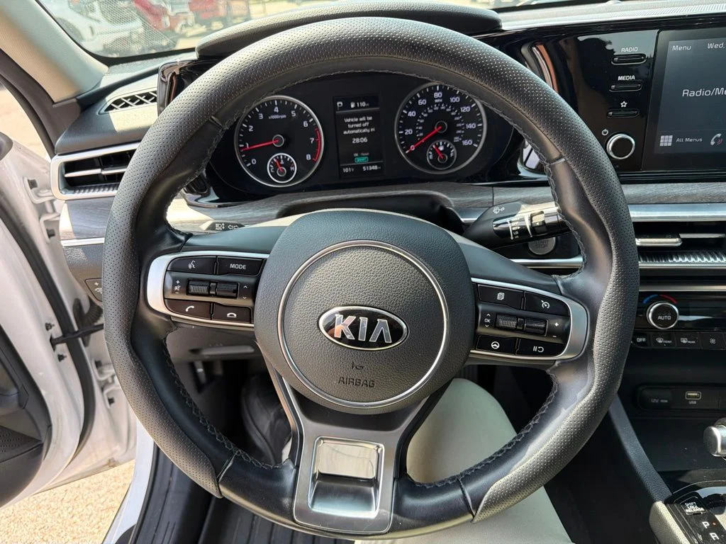 Used 2021 White Kia EX image 15