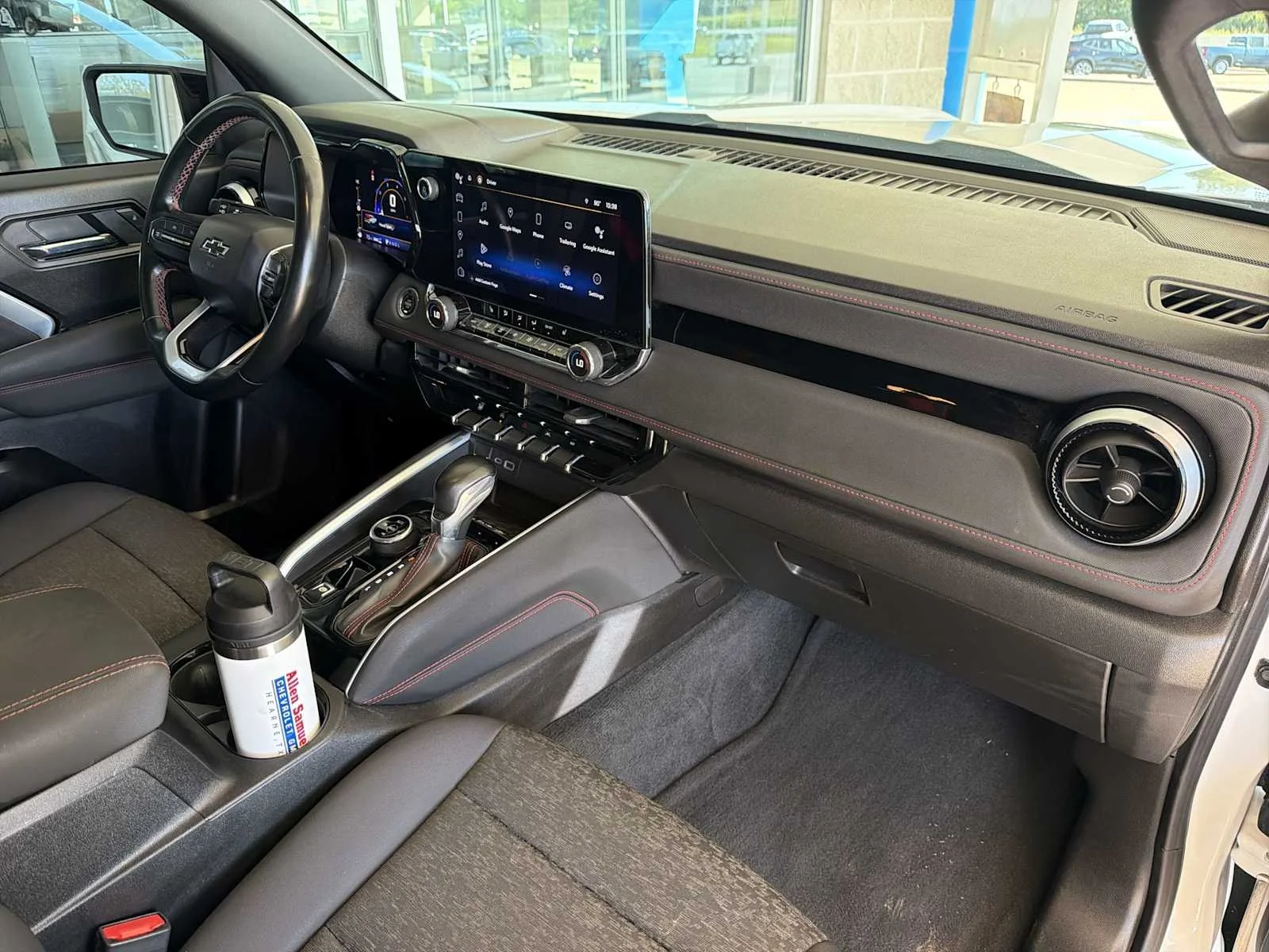 Used 2023 SUMMIT WHITE Chevrolet 4WD Z71 image 29