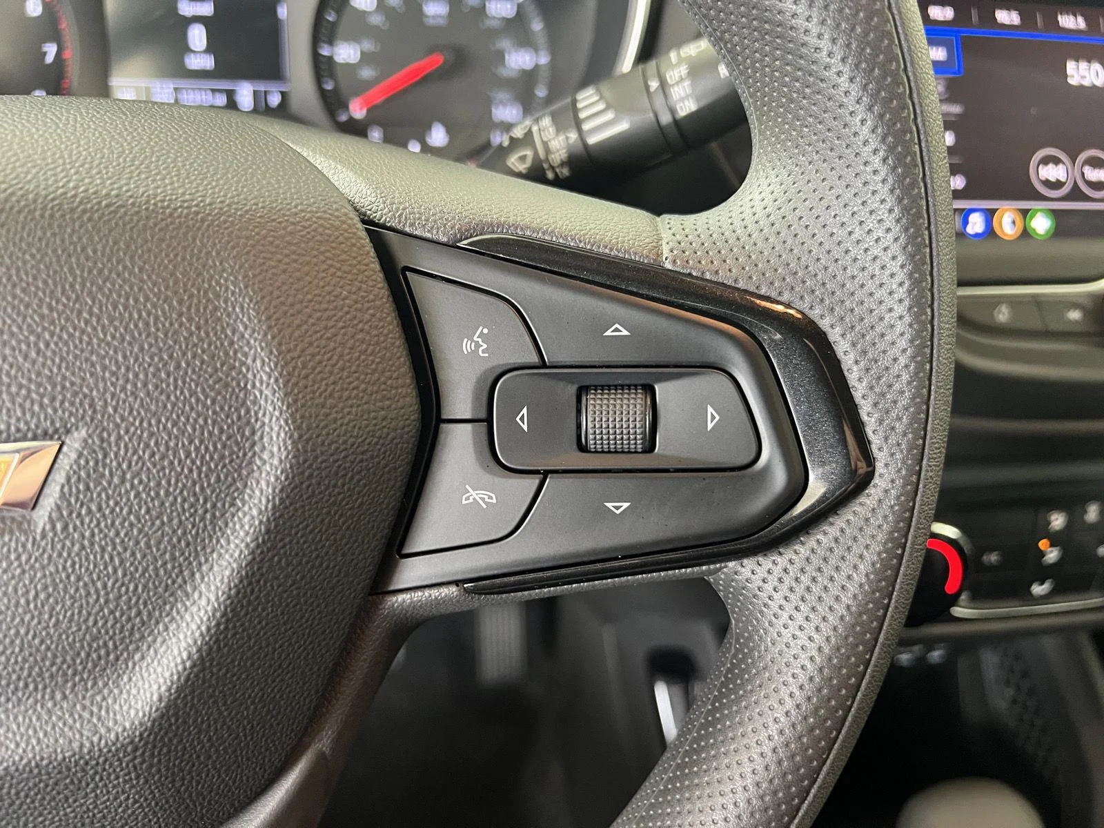 Used 2021 MIDNIGHT BLUE METALLIC Chevrolet LT image 10