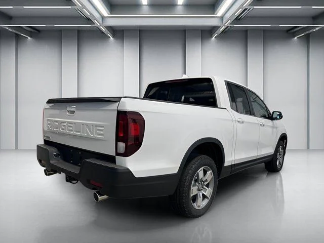 New 2026 Platinum White Pearl Honda RTL image 6