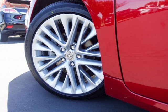 Used 2014 Red Lexus 350 image 11