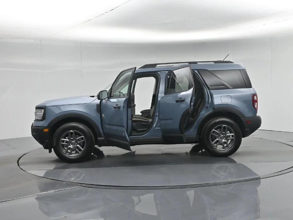 New 2026 Azure Gray Metallic Tri-Coat Ford Big Bend image 4