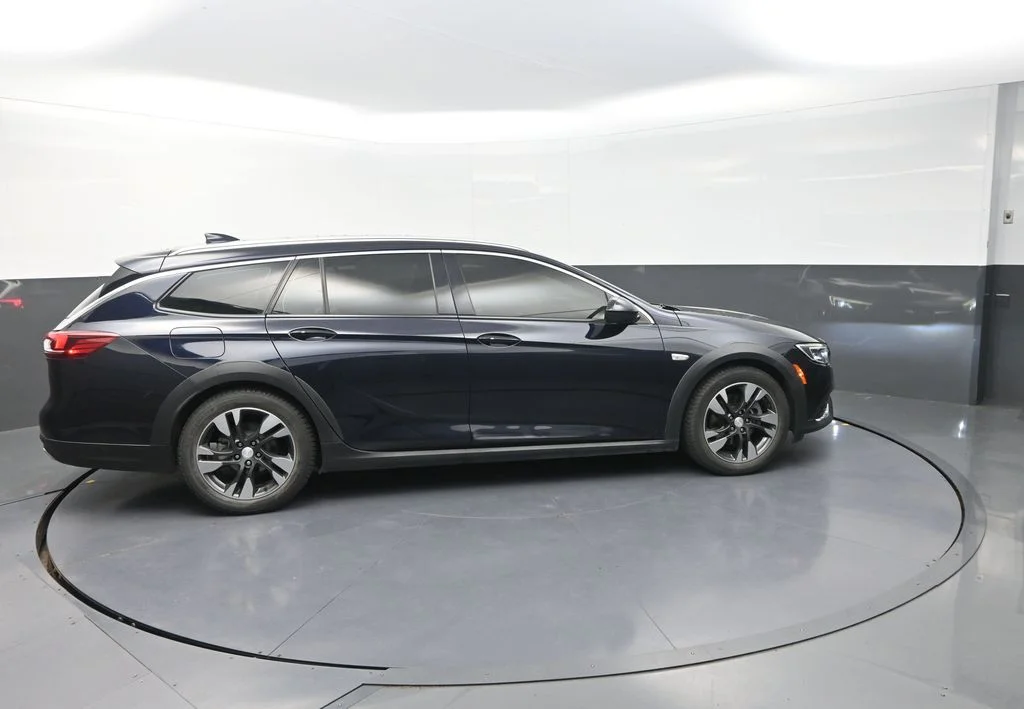 Used 2019 Blue Buick Preferred image 11