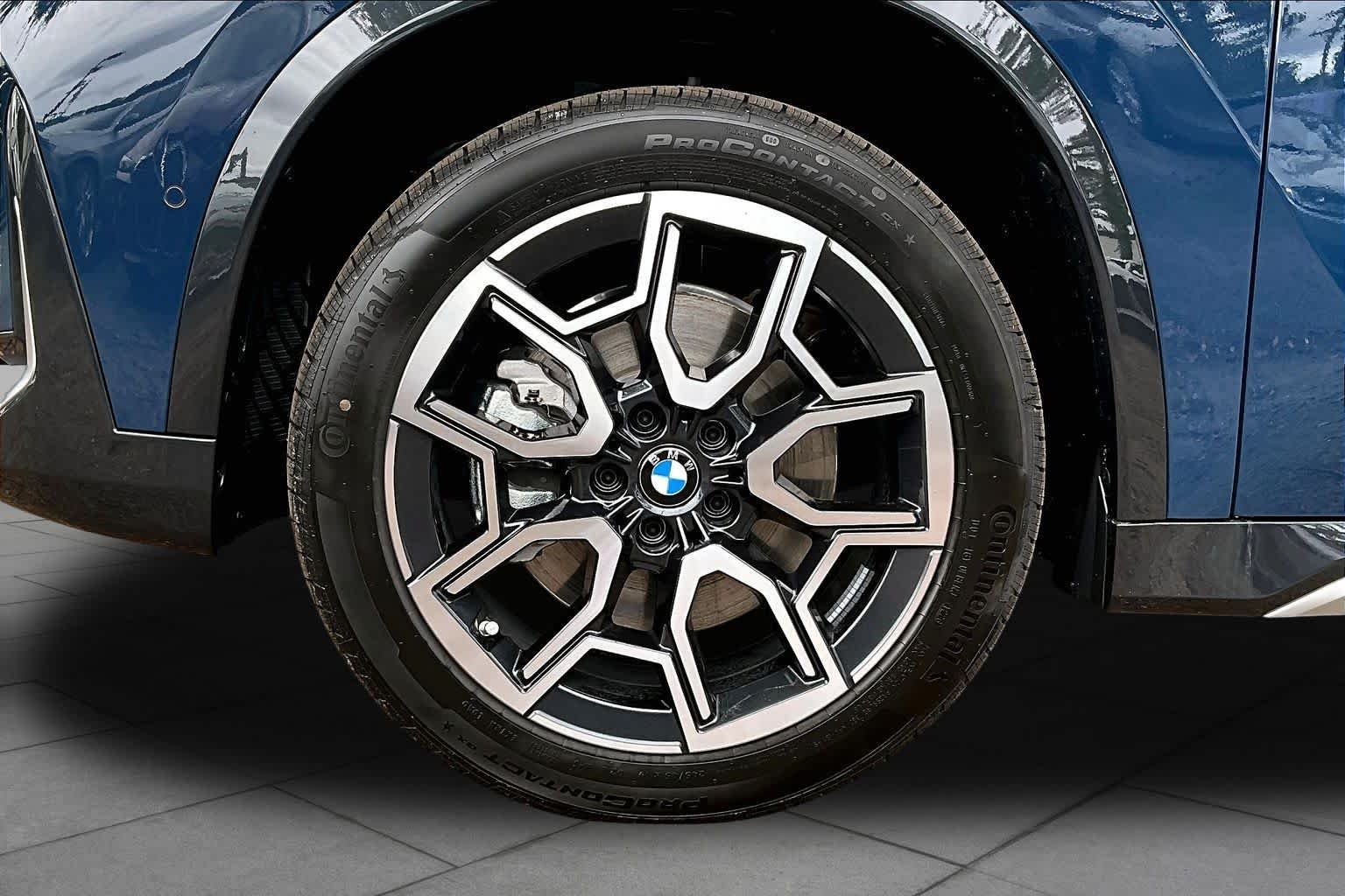 New 2026 Night Dusk Blue Metallic BMW xDrive28i image 11