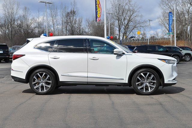 Used 2023 White Acura w/Technology Package image 2
