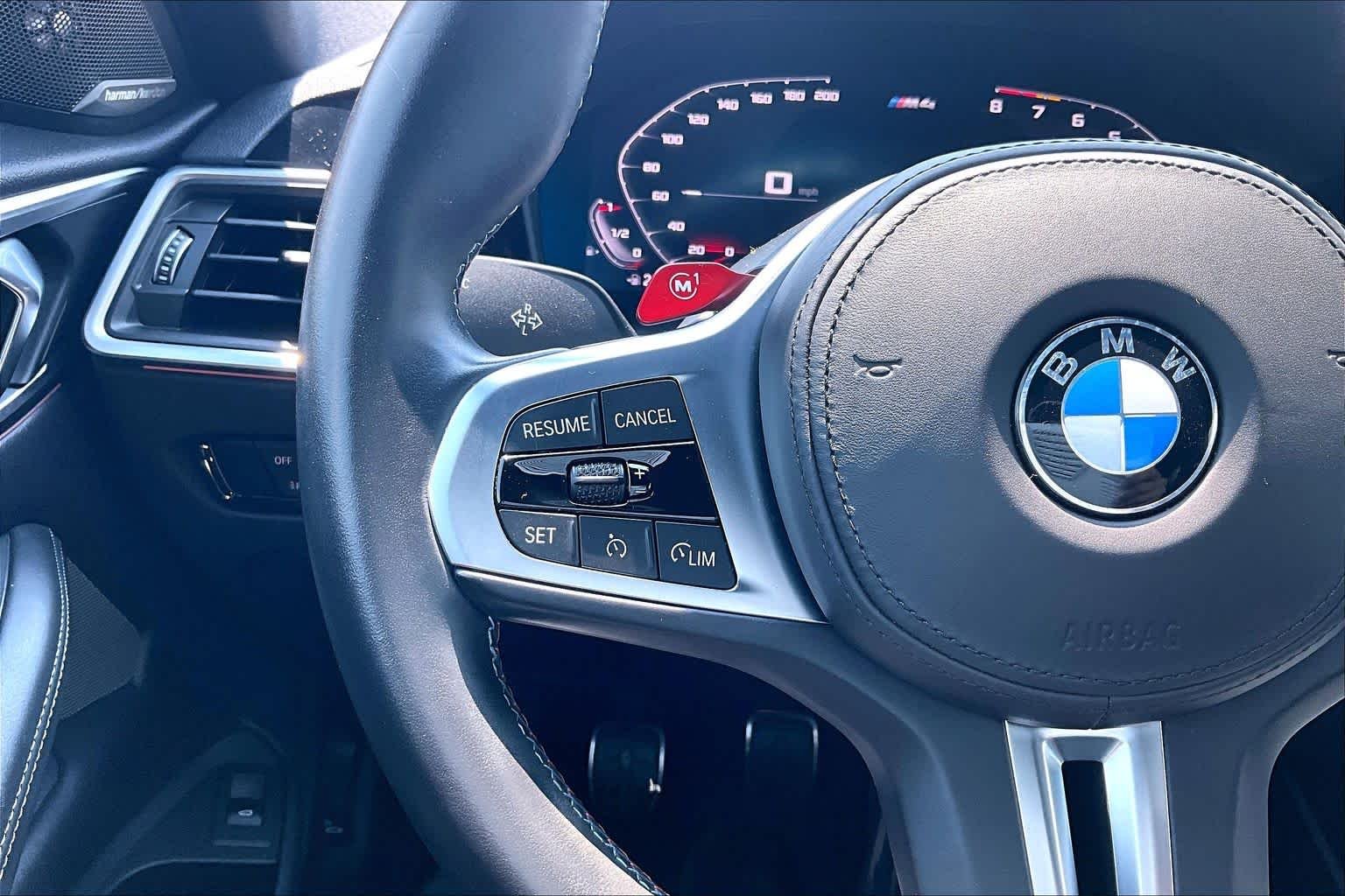 Used 2021 Toronto Red Metallic BMW  image 23