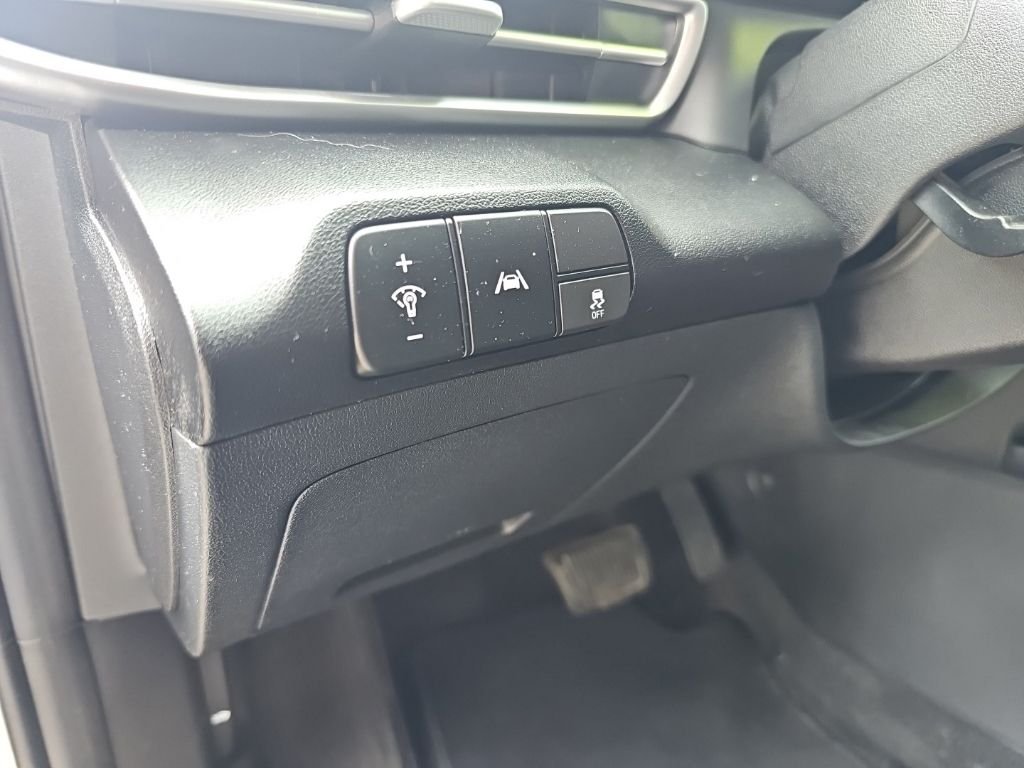 Certified Used 2023 Silver Hyundai SEL image 15
