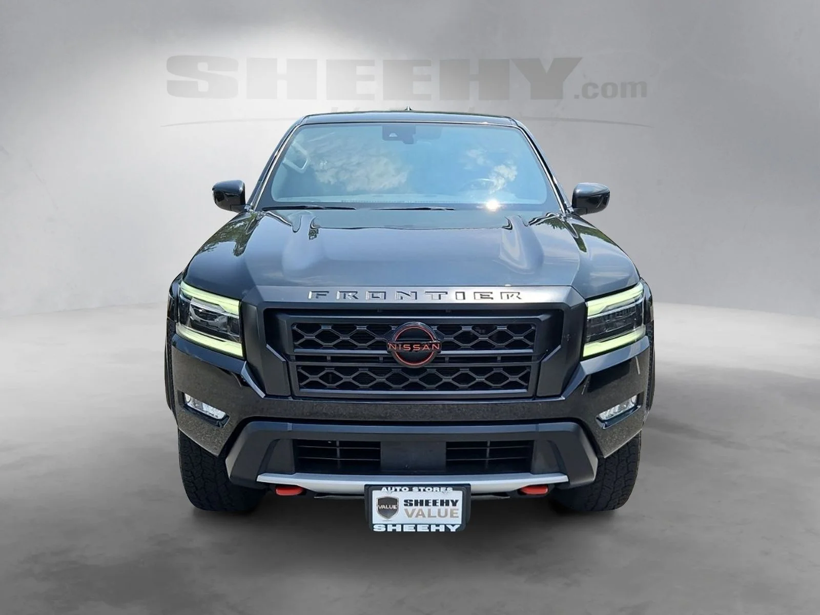 Used 2023 Black Nissan PRO-4X image 17