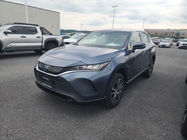 Used 2021 Gray Toyota LE image 3