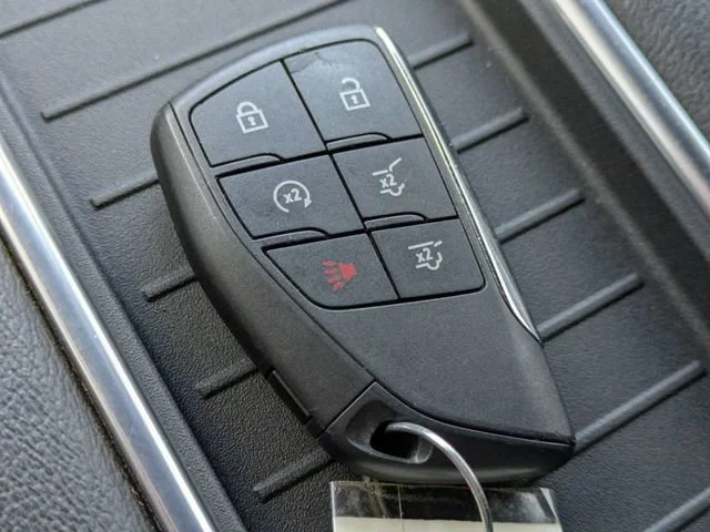 Used 2021 Onyx Black GMC Denali image 37