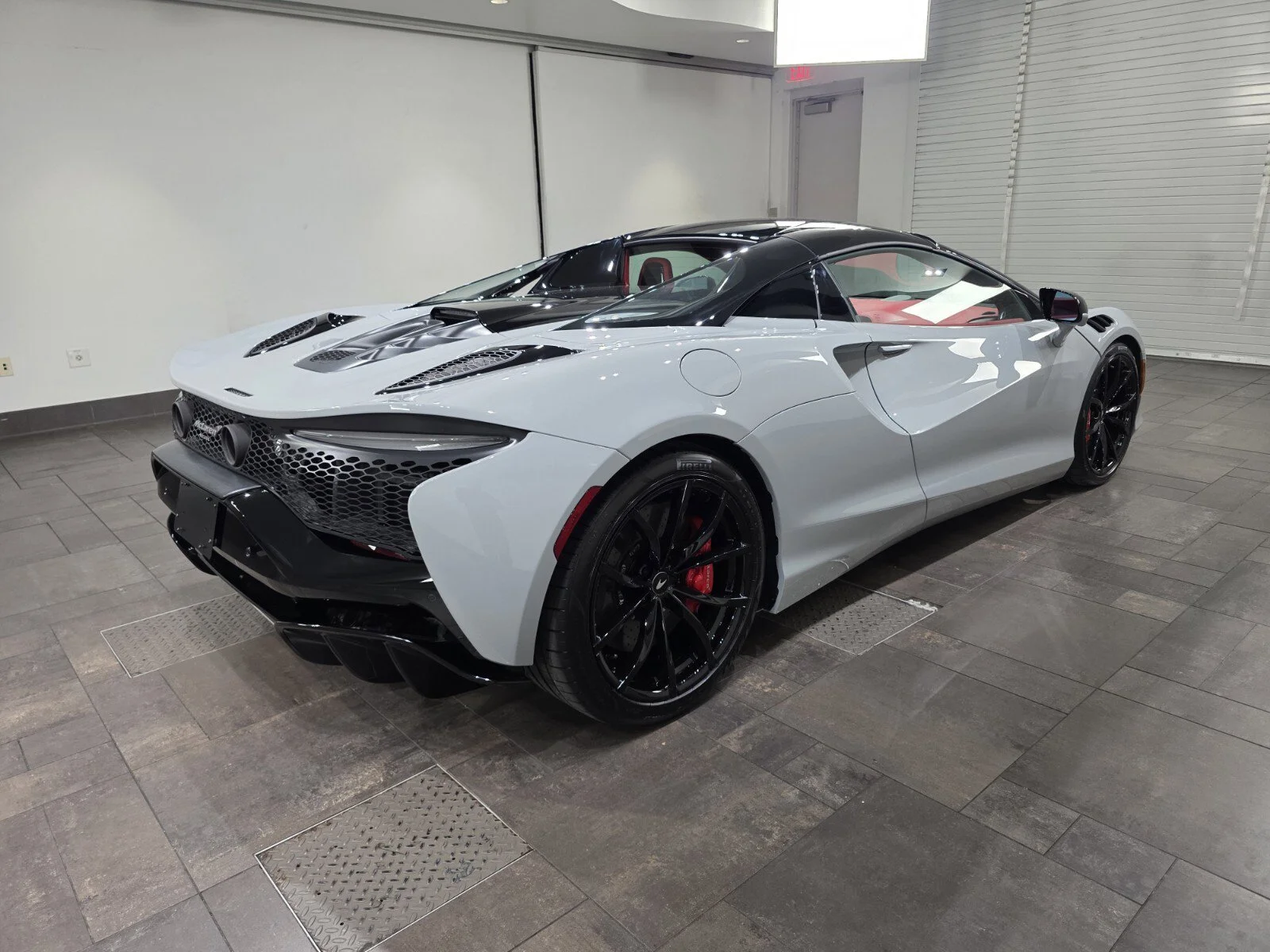 New 2026 MSO Dove Gray McLaren Spider image 24