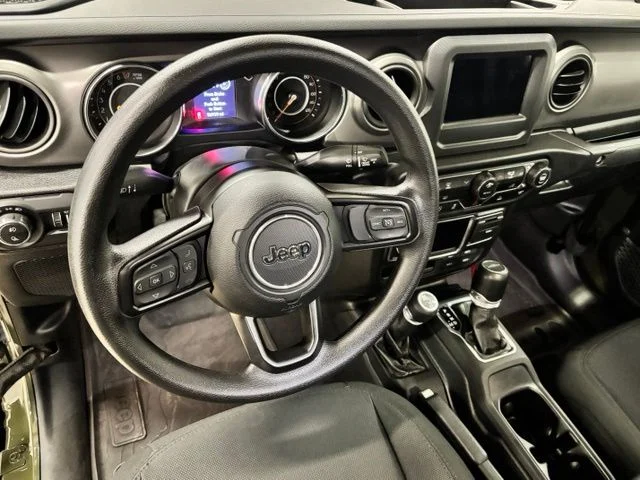 Used 2022 Green Jeep Willys image 15