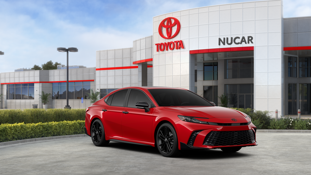 2026 Toyota Camry — photo 23