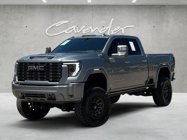 2024 GMC Sierra 4WD Crew Cab Long Box Denali Ultimate's photo