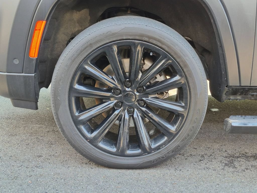 Used 2022 Black Jeep Series II image 9