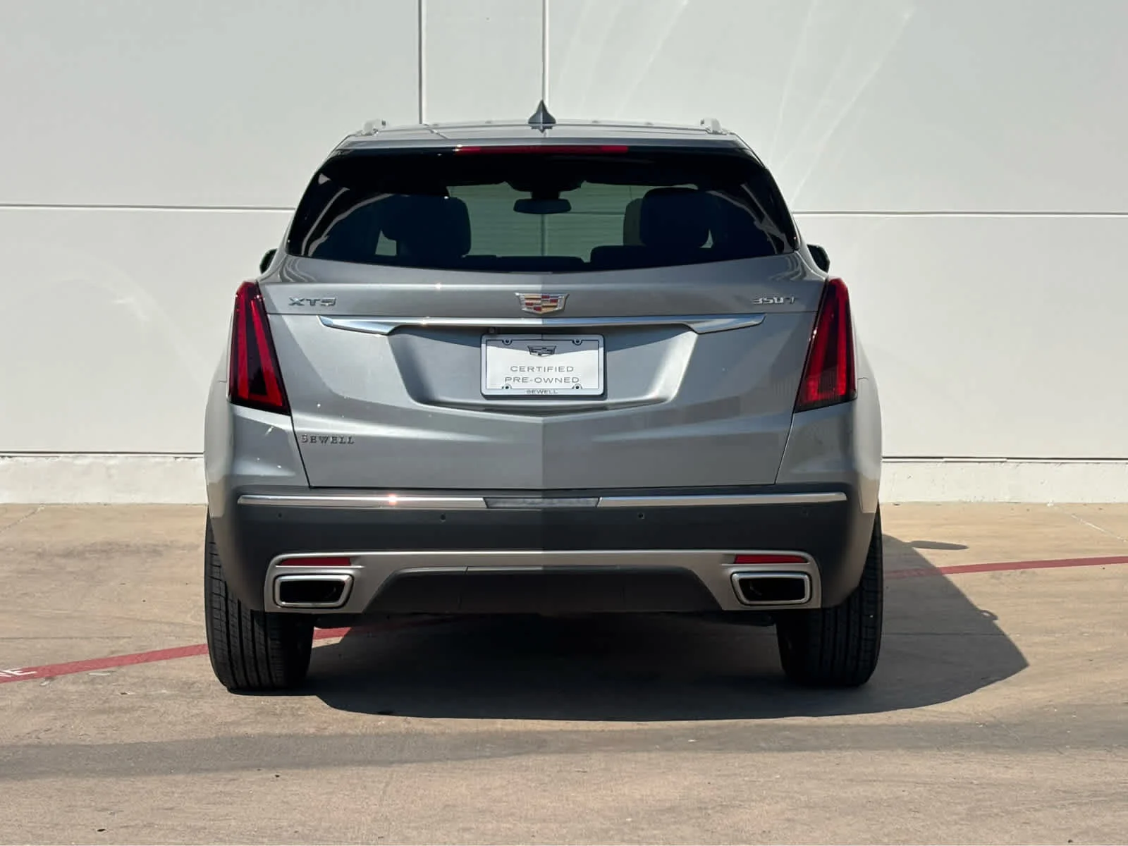 Used 2024 Argent Silver Metallic Cadillac Premium Luxury image 5