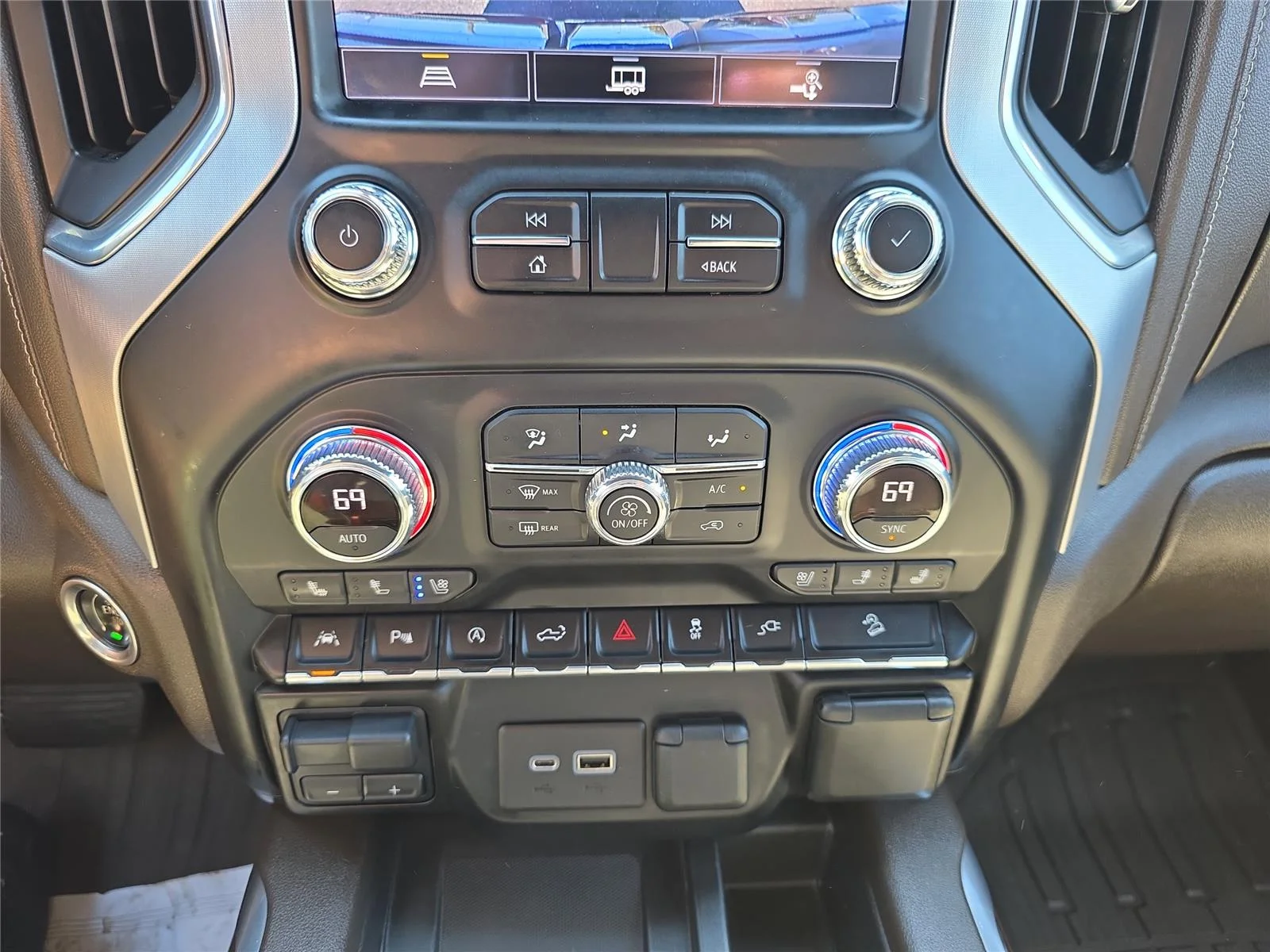 Used 2021 Onyx Black GMC SLT image 27