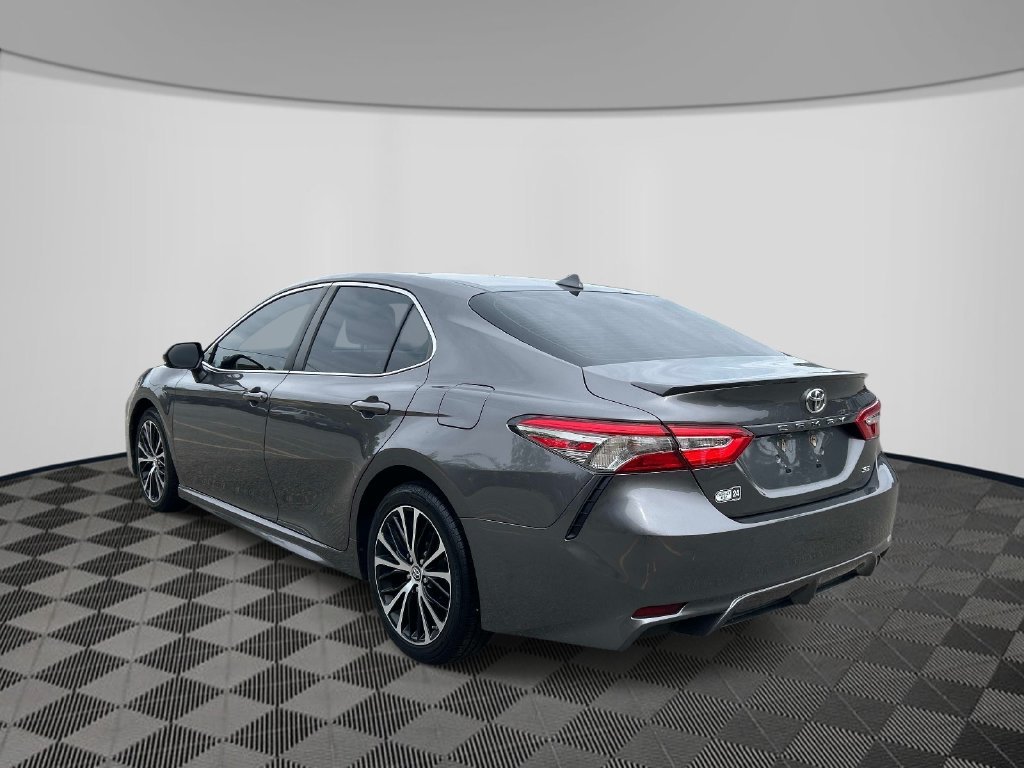 Used 2019 Gray Toyota SE image 3