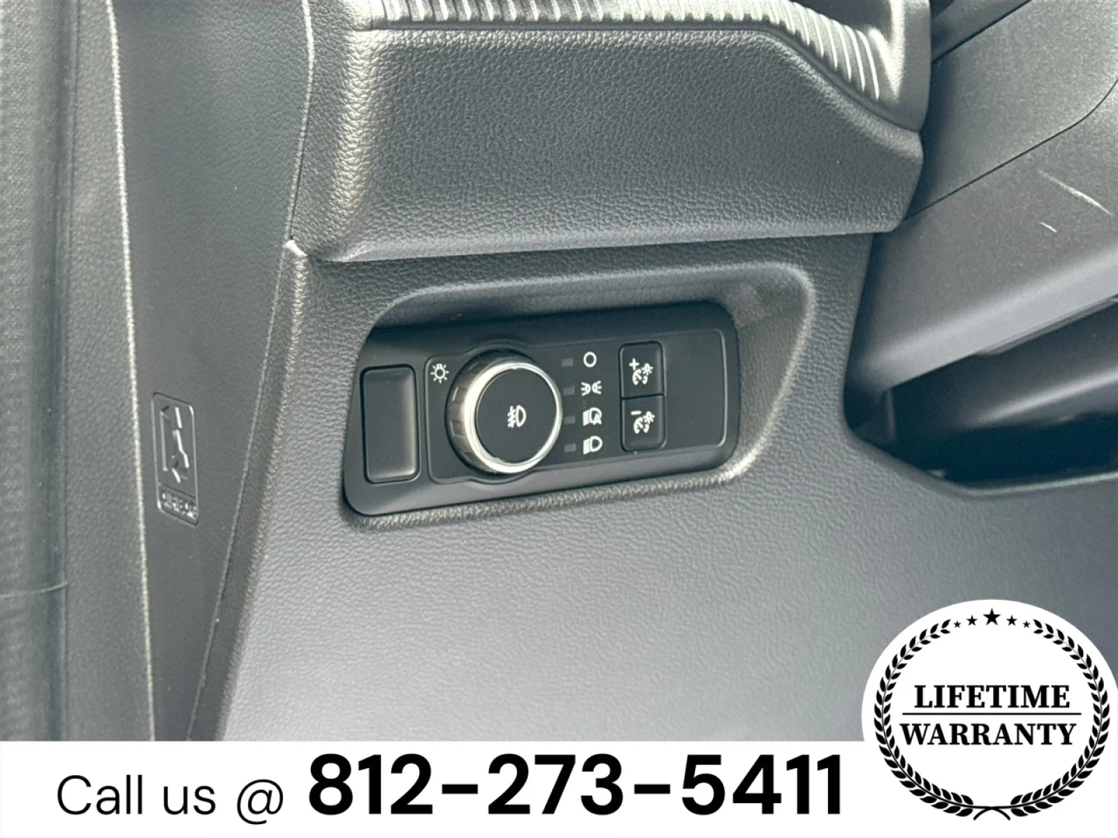 New 2025 Shadow Black Ford LARIAT® image 10
