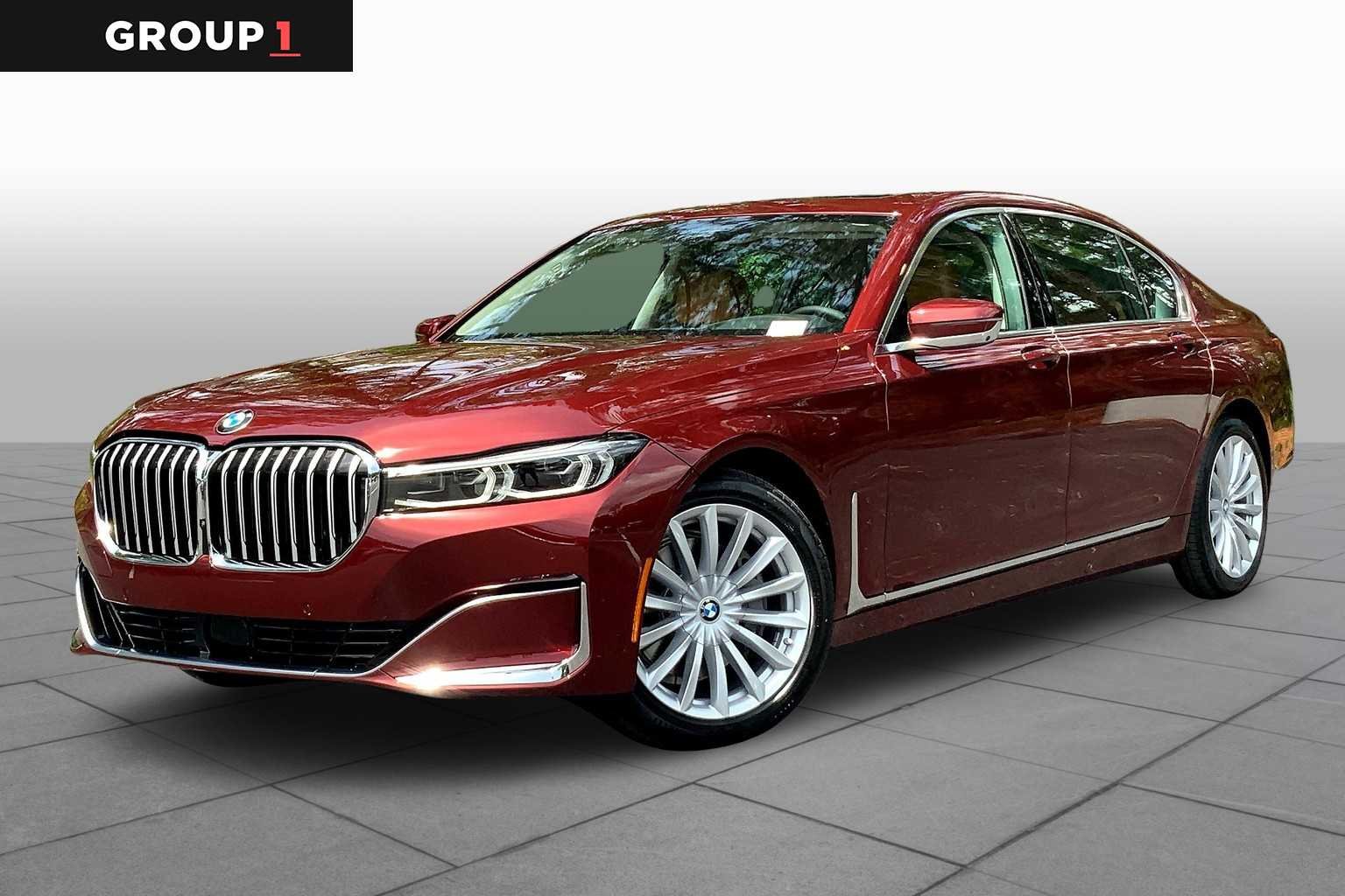 2022 BMW 740i