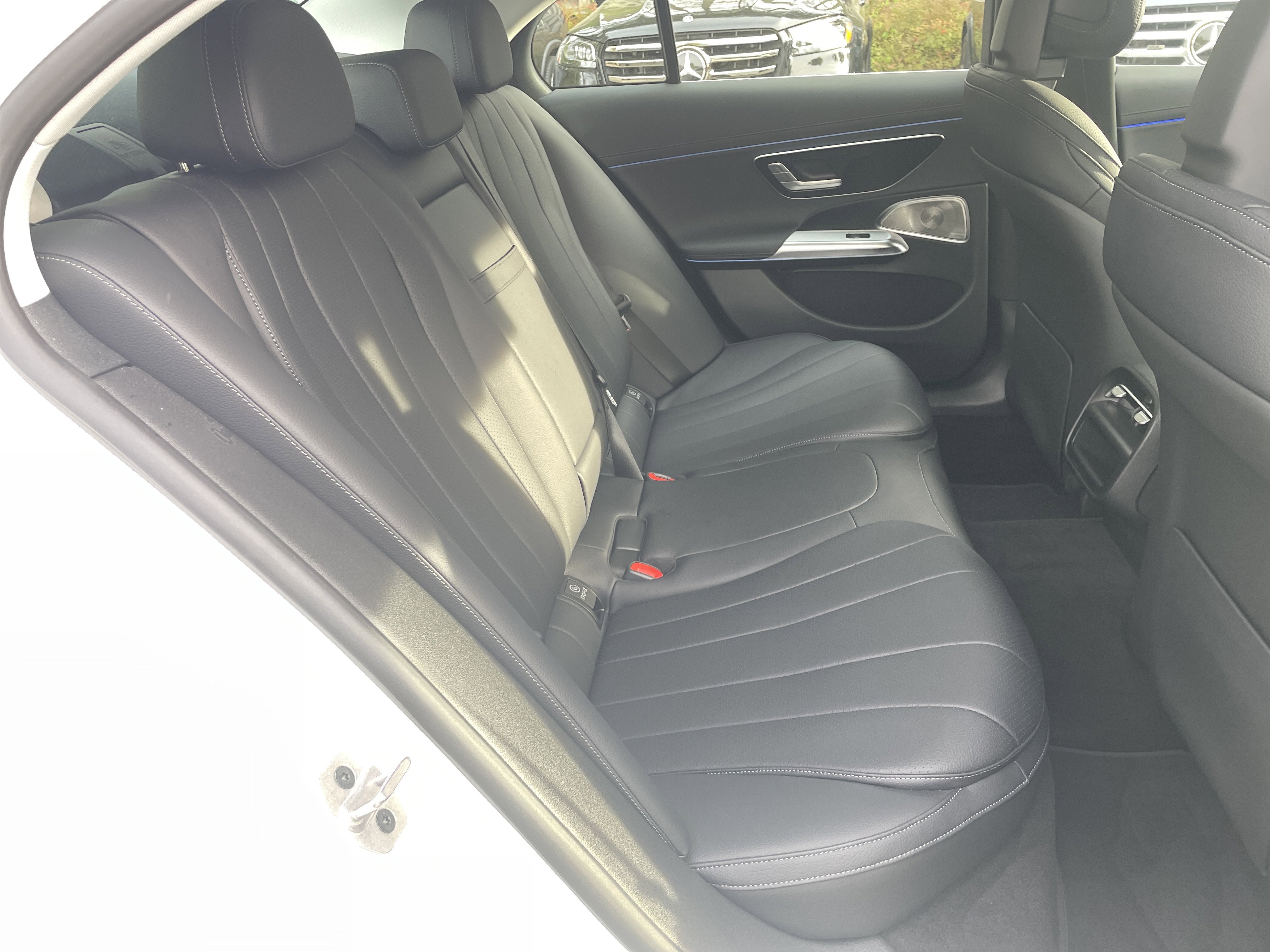 Certified Used 2025 Polar White Mercedes-Benz E 350 RWD Sedan image 46