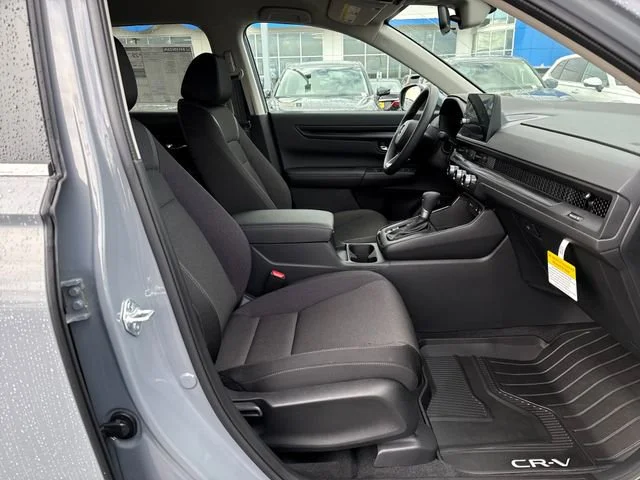 2026 Honda CR-V LX - Photo 9