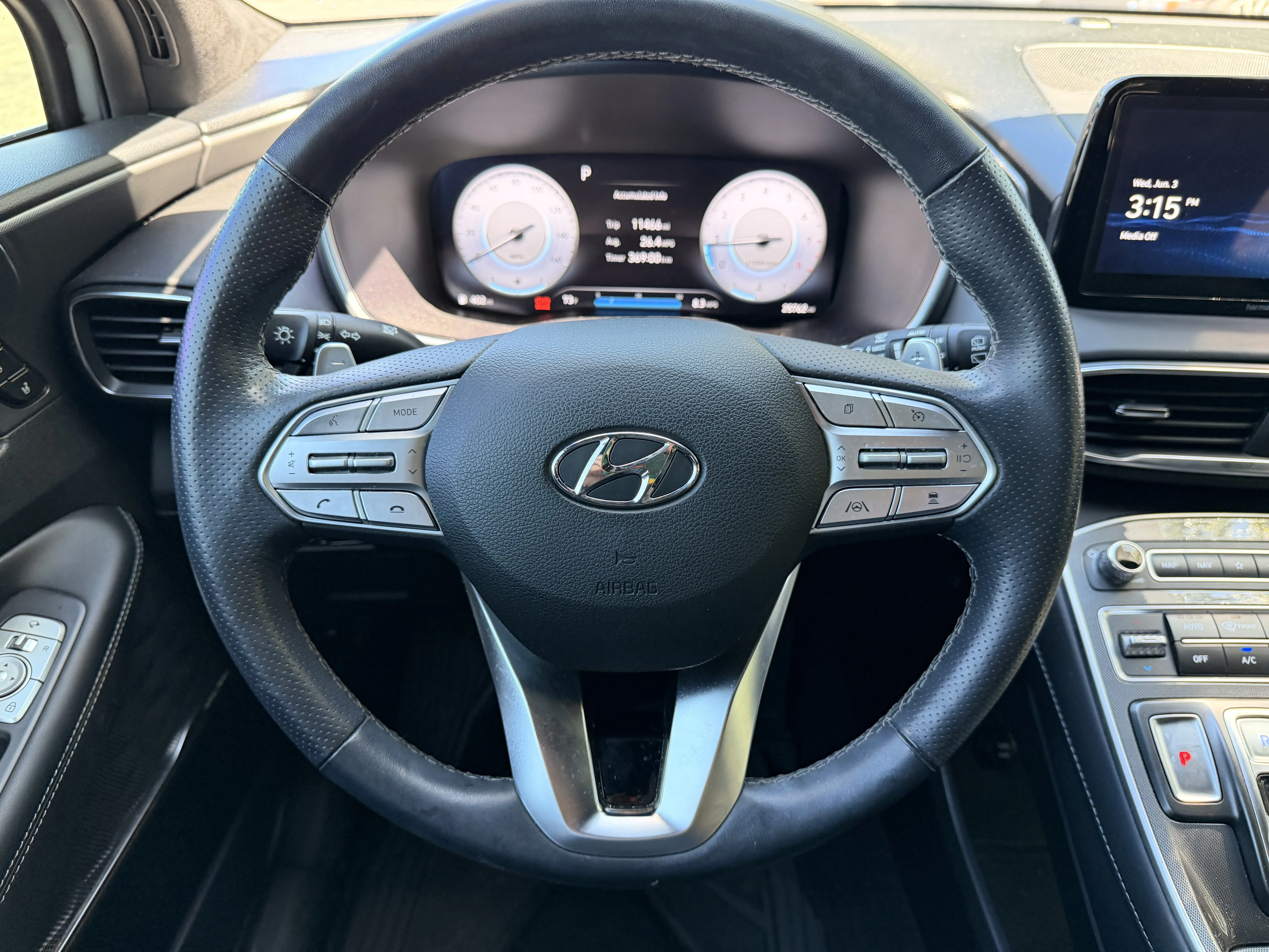 Used 2023 SILVER Hyundai Calligraphy image 17
