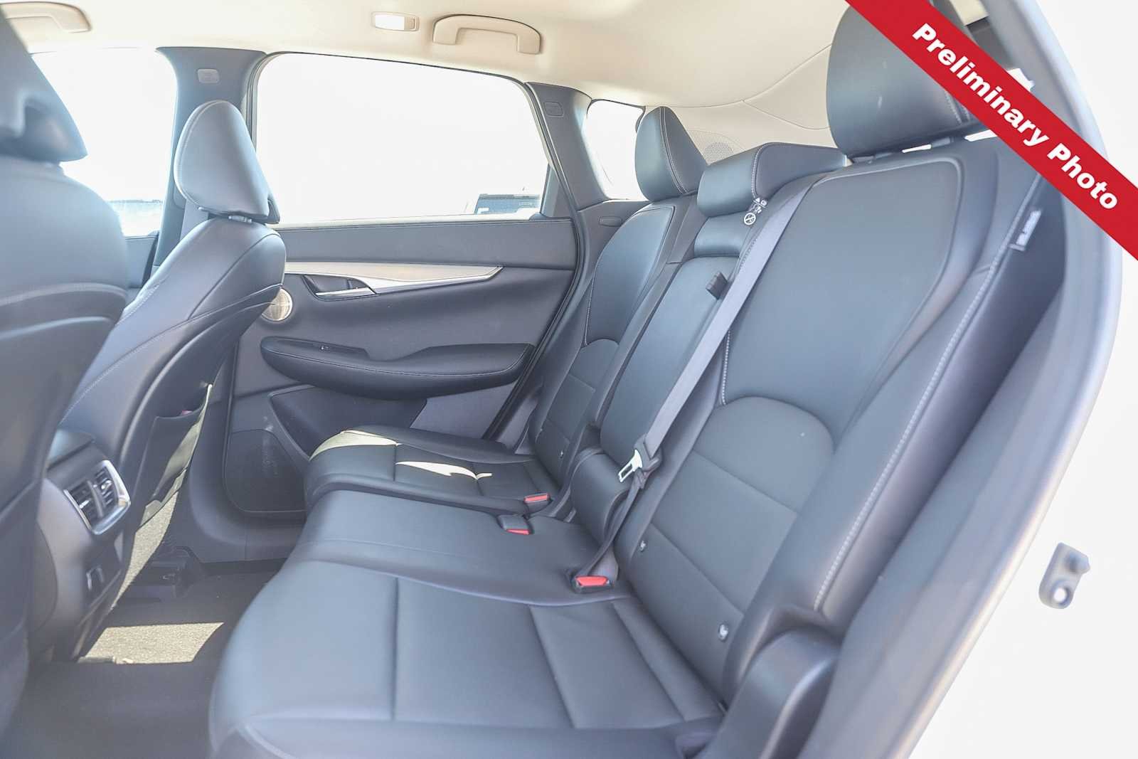 Used 2021 Majestic White INFINITI SENSORY image 12