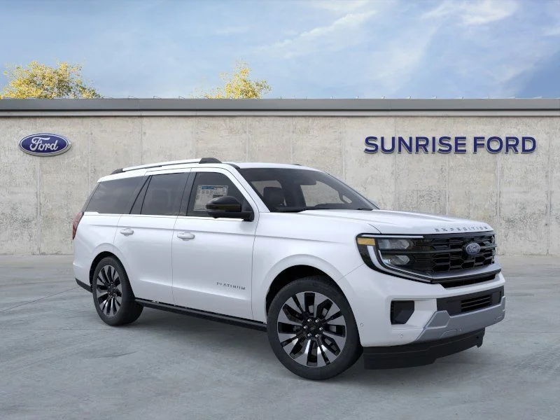 New 2026 Star White Metallic Tri-Coat Ford Platinum® image 7