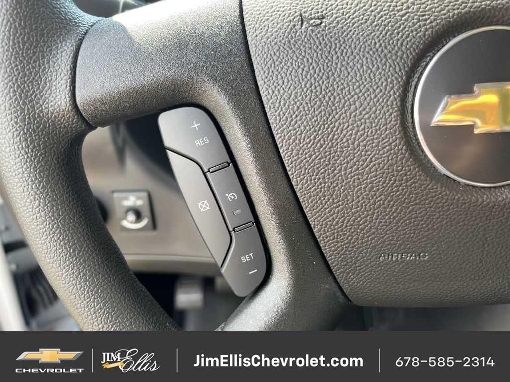 2025 Chevrolet Express Cargo Work Van - Photo 16