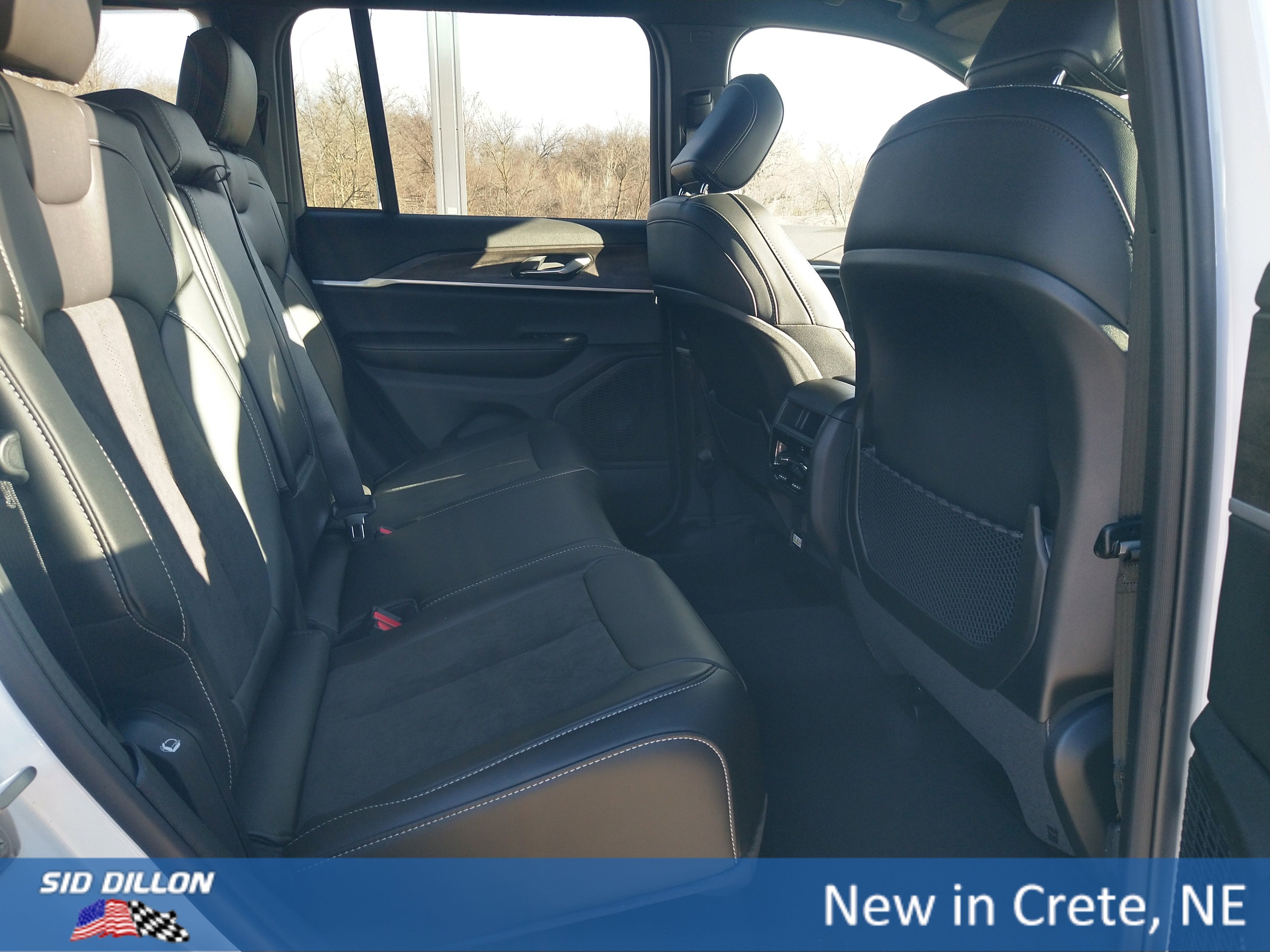 New 2026 Bright White Clearcoat Jeep Laredo Altitude image 5