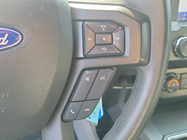 Certified Used 2019 Oxford White Ford XLT image 18