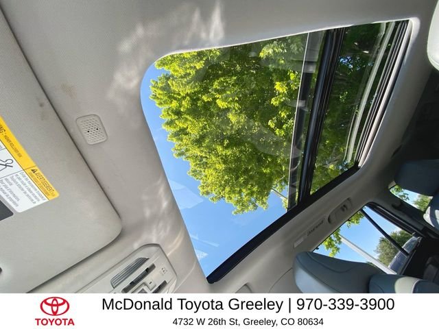Used 2022 Gray Toyota Platinum image 22