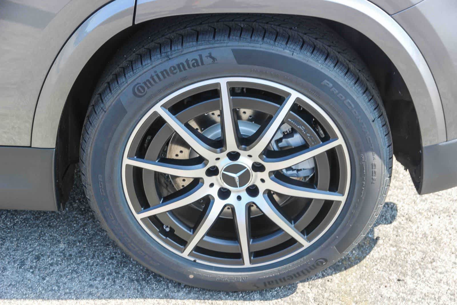 New 2026 Mountain Grey Metallic Mercedes-Benz AMG® GLA 35 image 11
