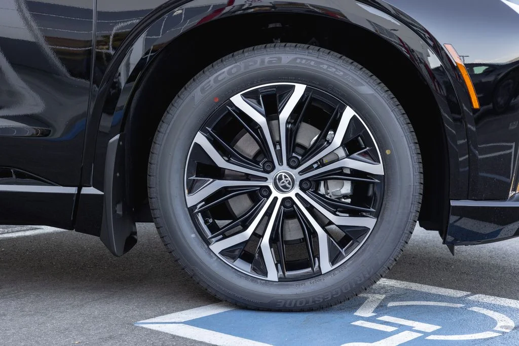 New 2026 Black Toyota  XLE image 4