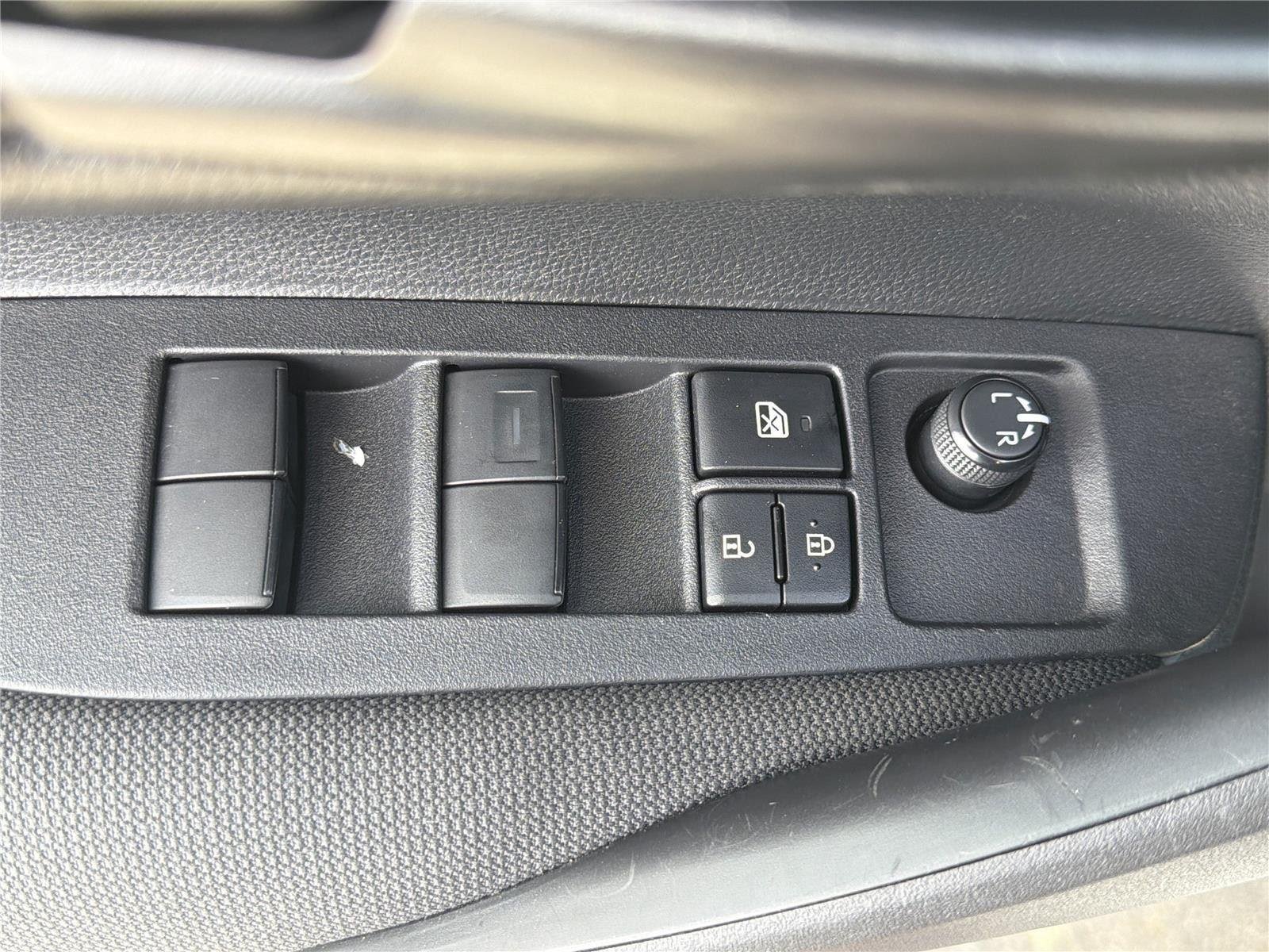 Used 2023 Ice Cap Toyota LE image 28