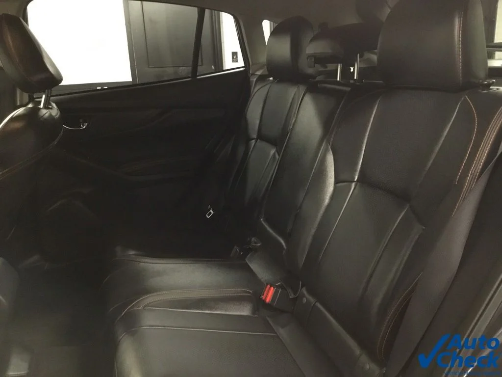 Used 2018 Gray Subaru 2.0i Limited image 27